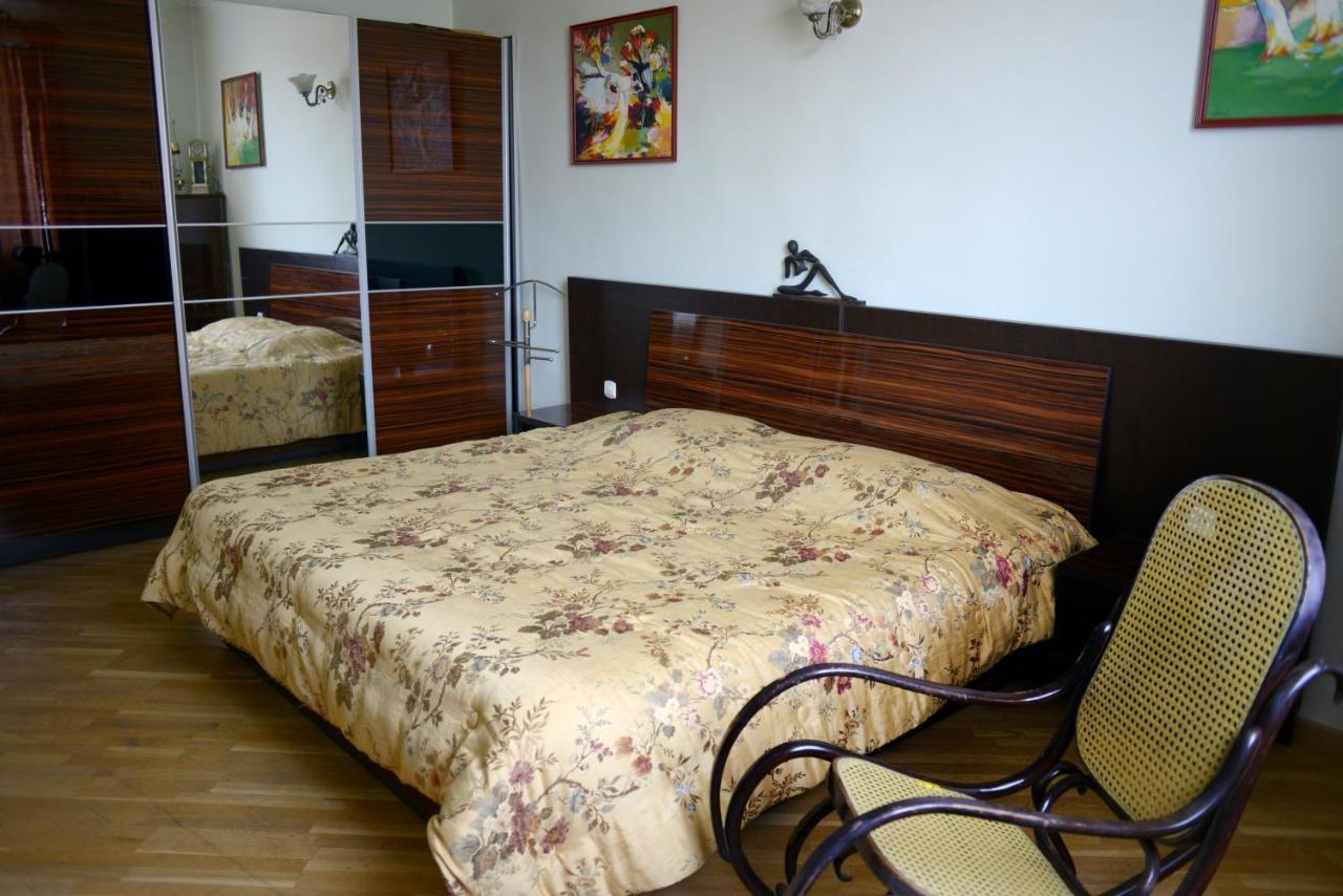 Bright And Modern 4Br Apartment - Center Of Jereván Kültér fotó