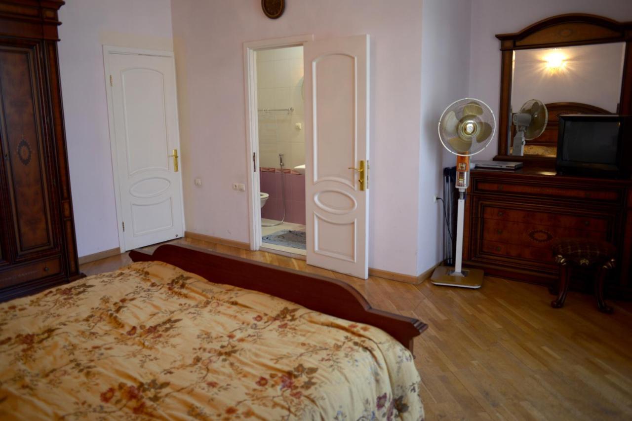 Bright And Modern 4Br Apartment - Center Of Jereván Kültér fotó